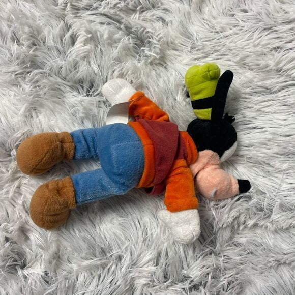 Disney Goofy Plush Stuffed Animal - Picture 5 of 6